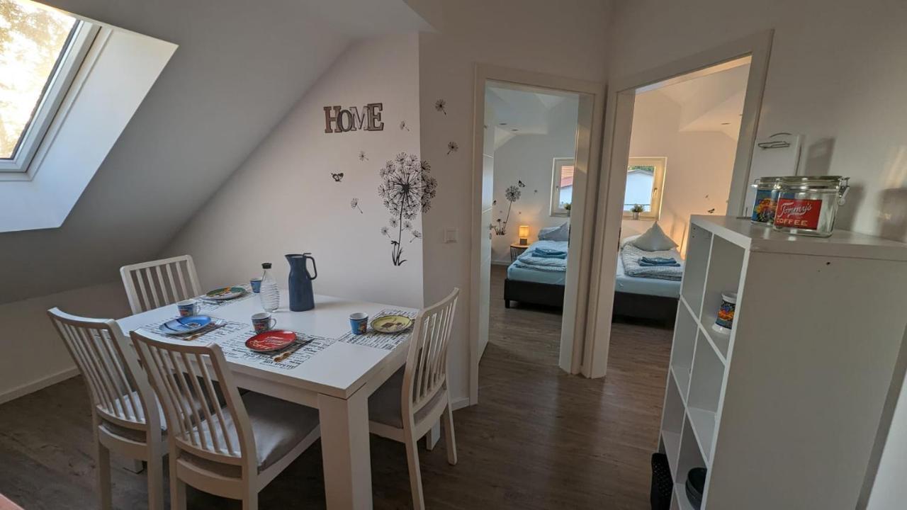 Helle Wohnung Mit Zwei Schlafzimmern Eching  Exterior photo